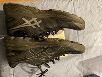 Asics kayano tamanho 44