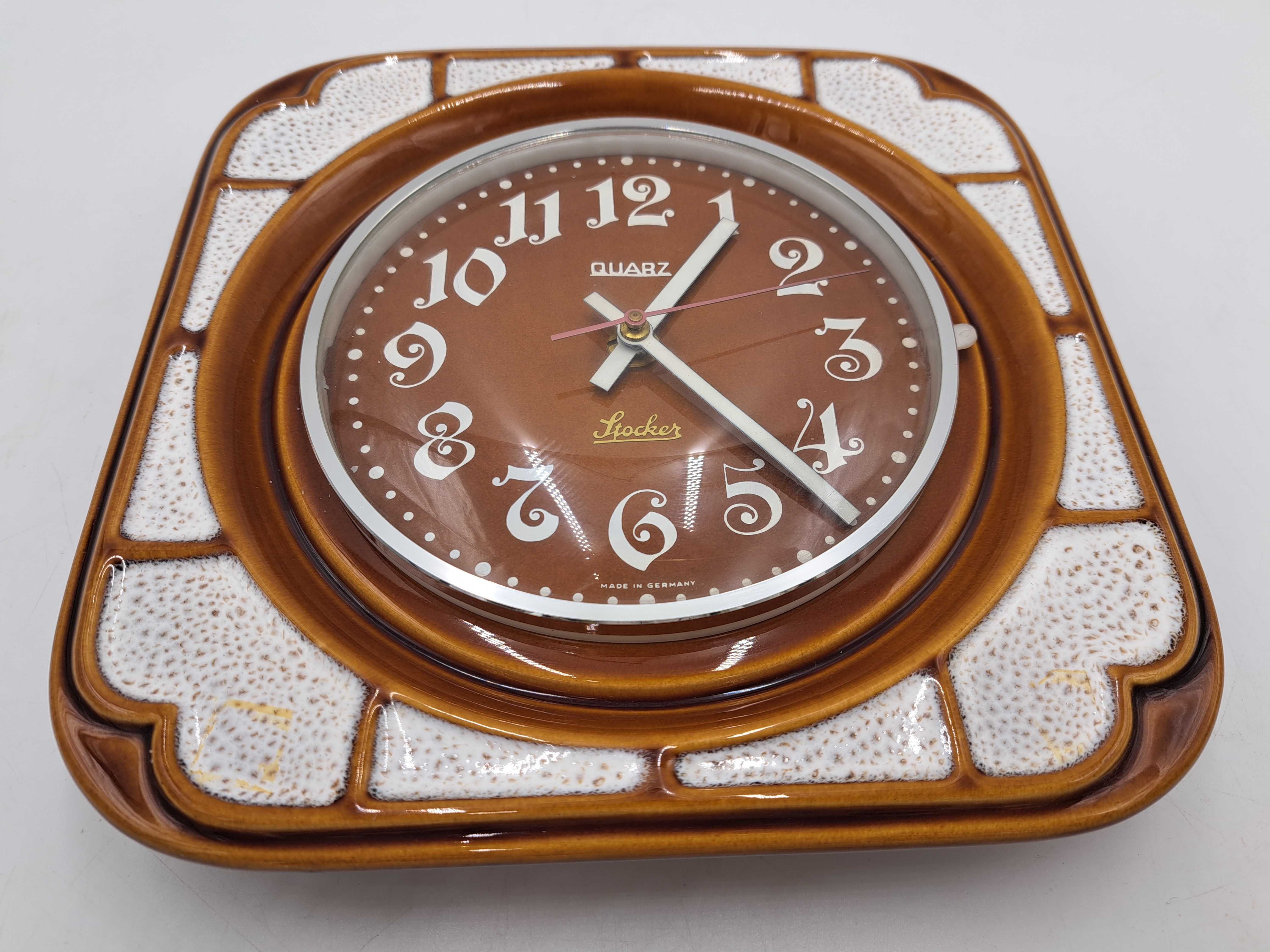 Zegar retro vintage ceramiczny ścienny brązowy Stocker Junghans kwarc.