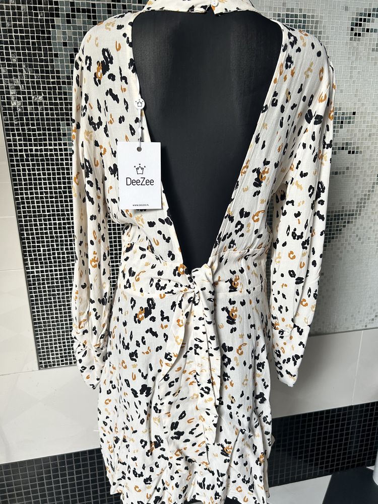 Sukienka deezee bez plecow print nowa M