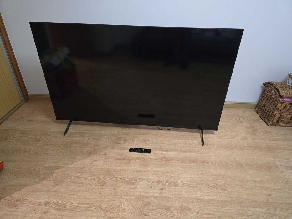 Smart TV Sony Bravia 65''danificada
