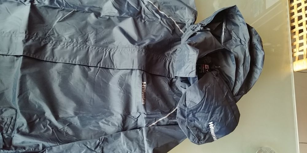 Kurtka przeciwdeszczowa HiMountain r. M oraz Xl