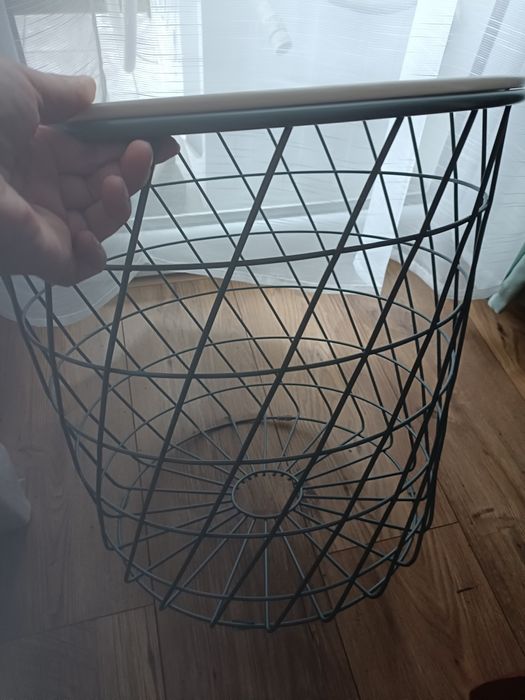 Ikea stolik  kawowy kosz