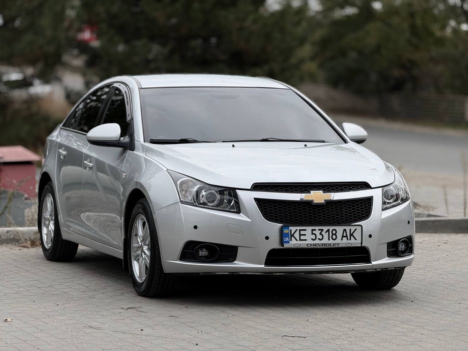 Chevrolet Cruze идеальное состояние