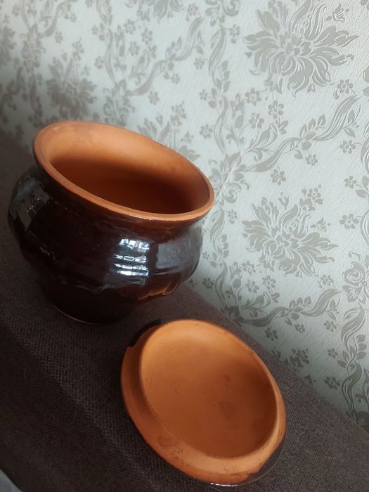 Горшочки глиняные