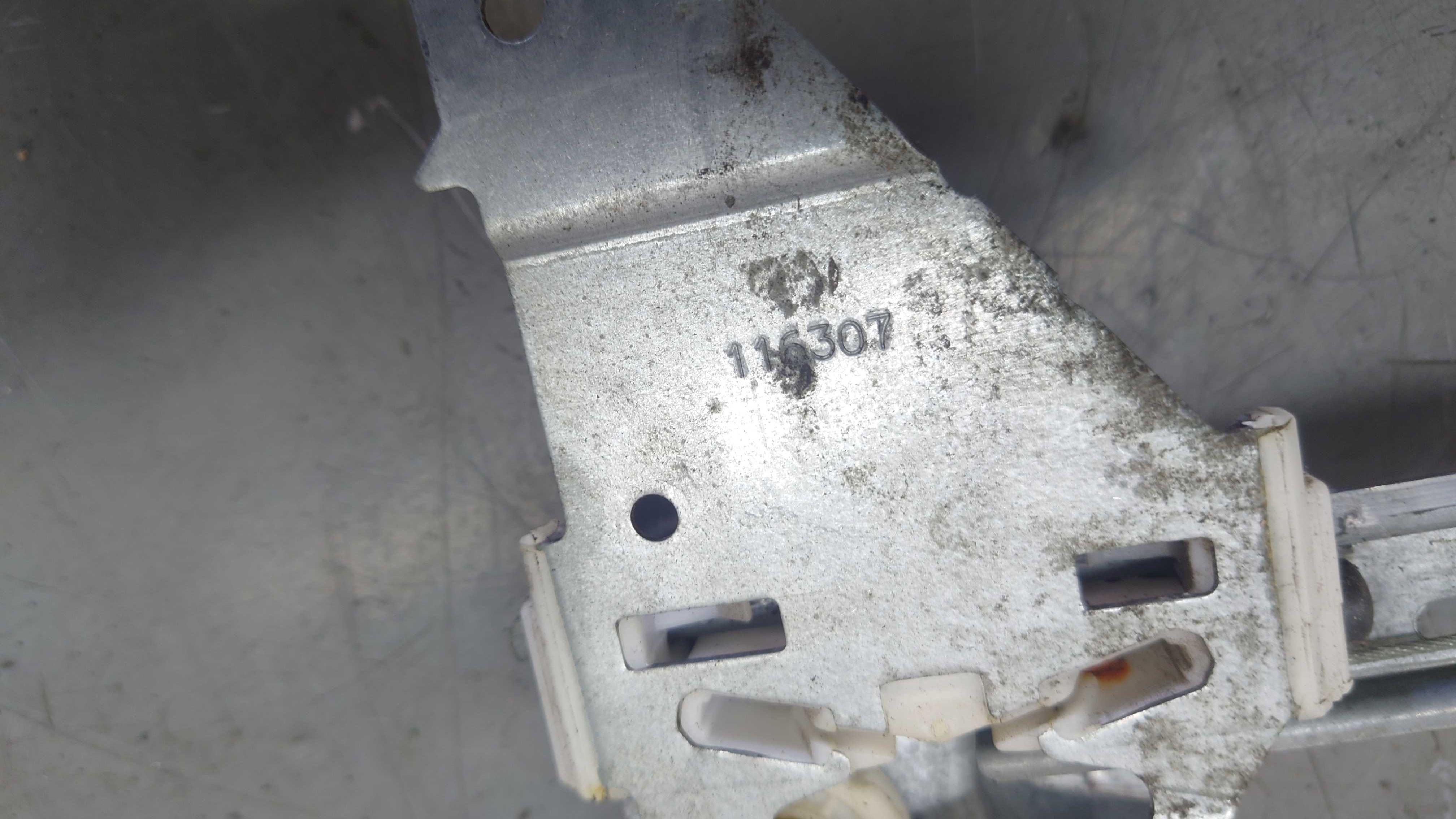 Peugeot 307 SW Kombi Podnośnik Mechanizm Silniczek Szyby Prawy Tył PT
