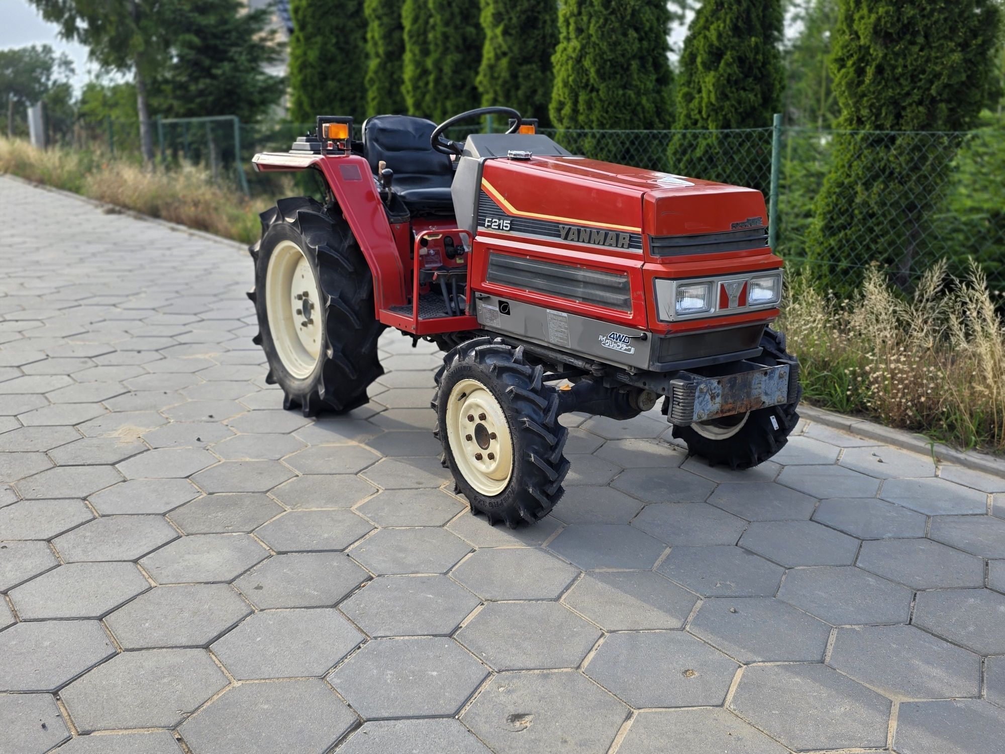 Mini traktorek YANMAR F215 (nie kubota gl iseki af 222 fx )