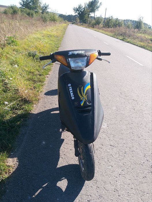 Продам скутер ,мопед Yamaha artistik 50 cc