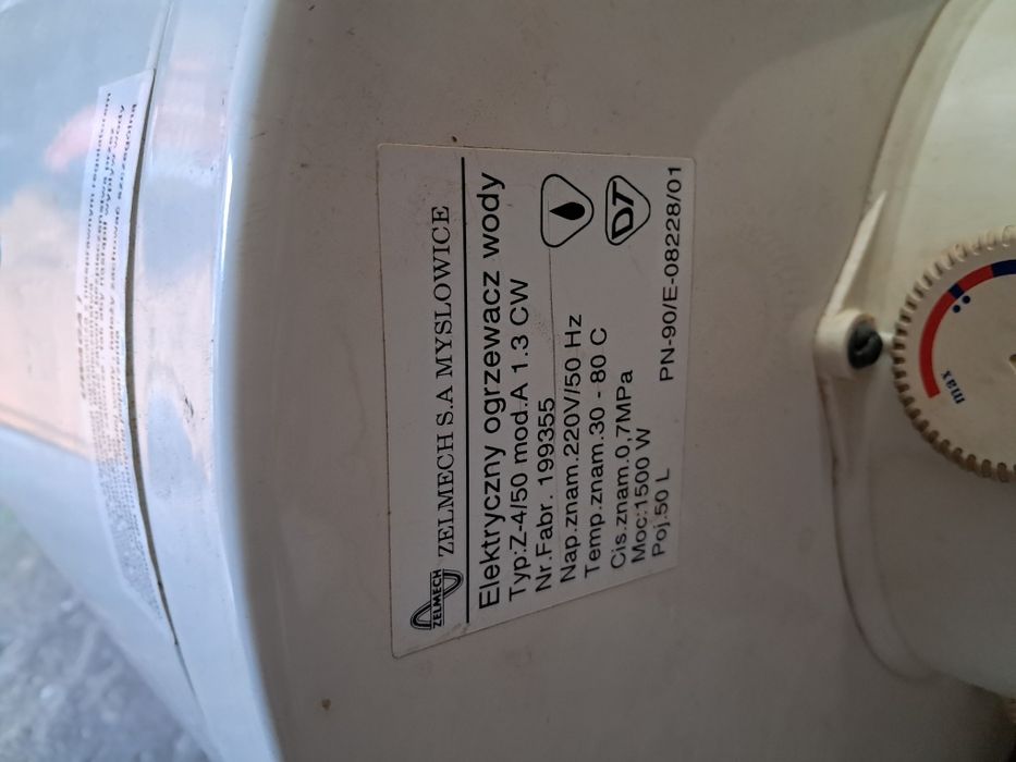 Elektryczny ogrzewacz wody