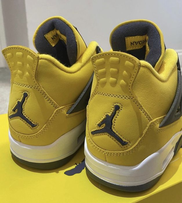 Jordan’s Retro 4 Lightning