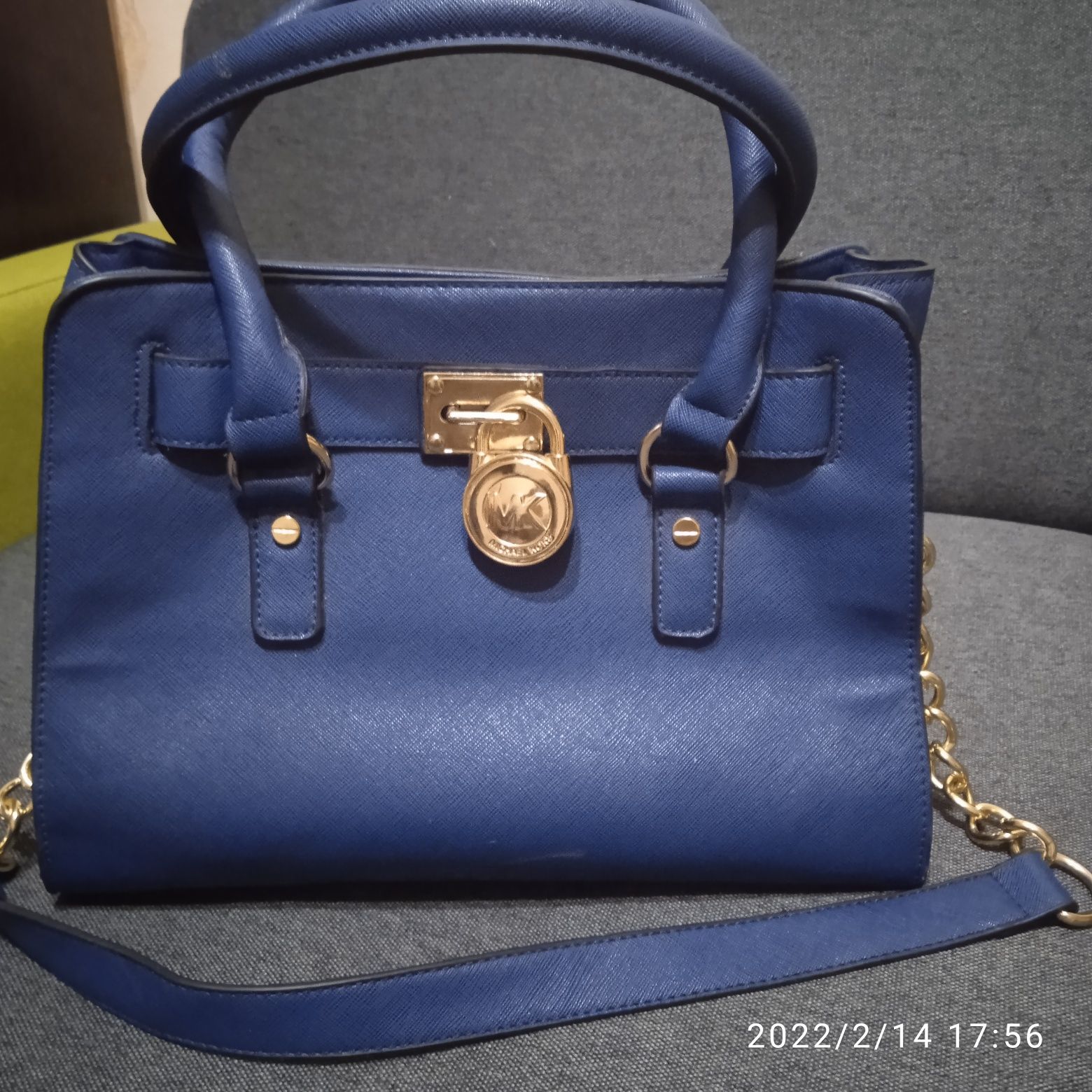 Продам сумку Michael Kors оригинал ,