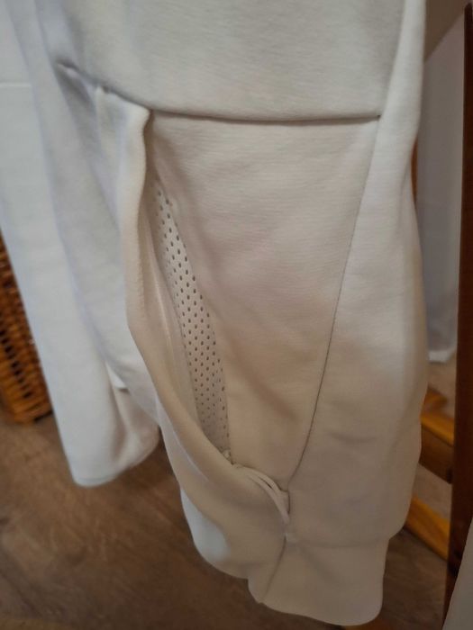 Кофта адідас біла