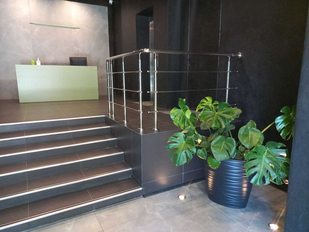 Оренда паркомісця. Паркінг. Центр. Жилянська 118. БЦ 118 Tower.