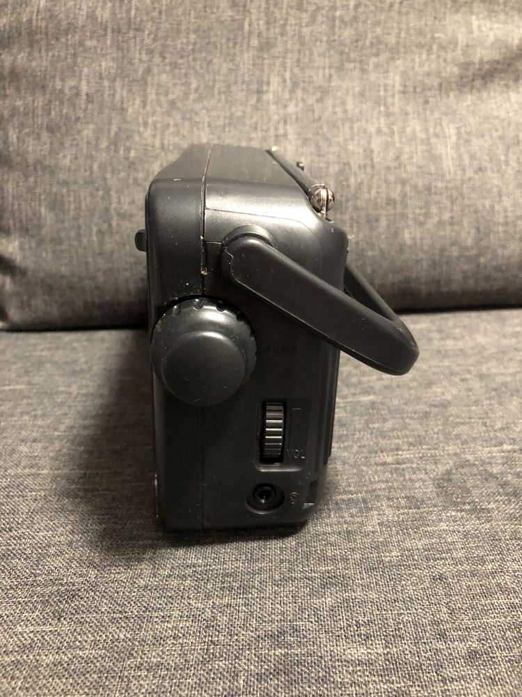 Przenośne radio Panasonic RF-2400