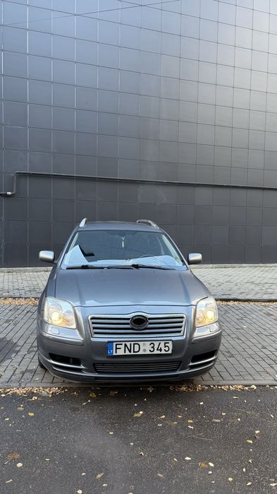 Toyota Avensis 2.0 дізель