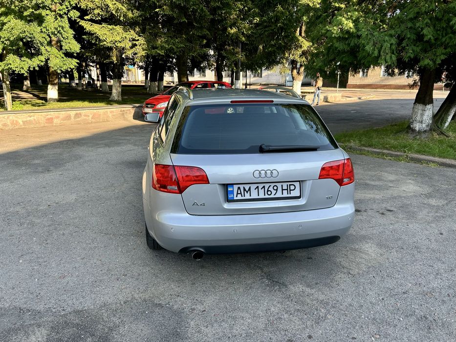 Ауді а4 б7 2008 1.6
