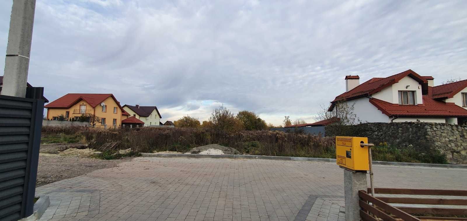 Продаж землі Зубра в затишному місці