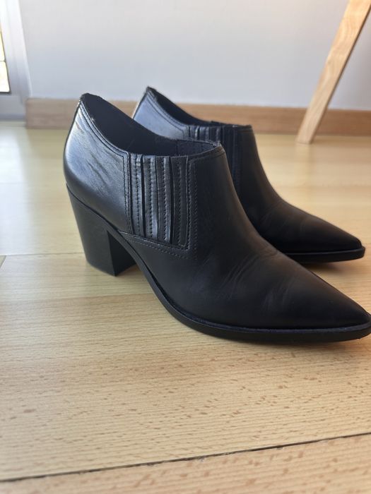 Botas Arezzo 35