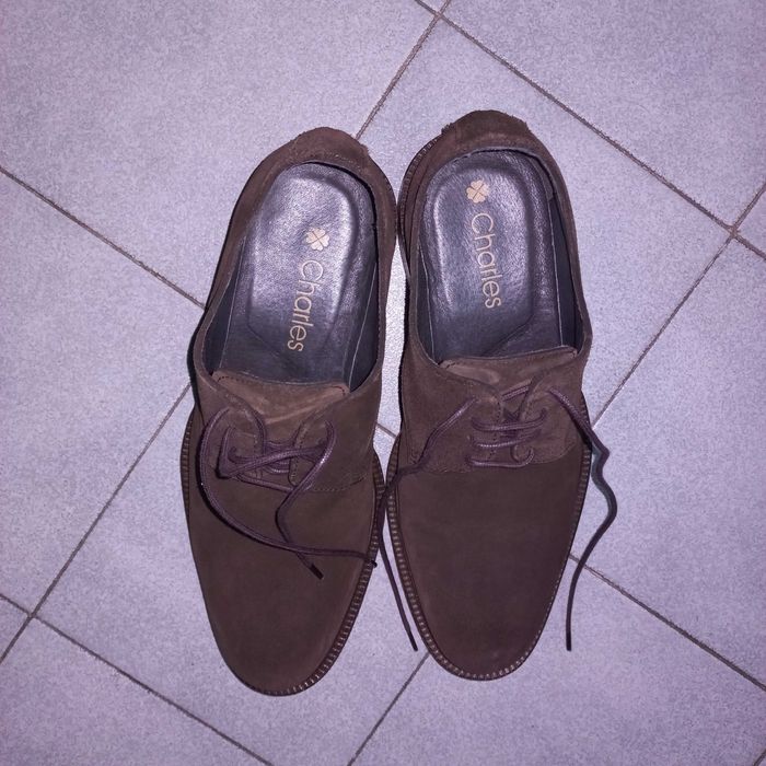 Sapatos nº41 da antiga Charles
