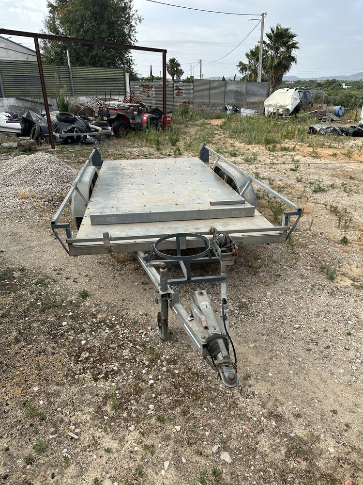 Atrelado / Reboque porta carros