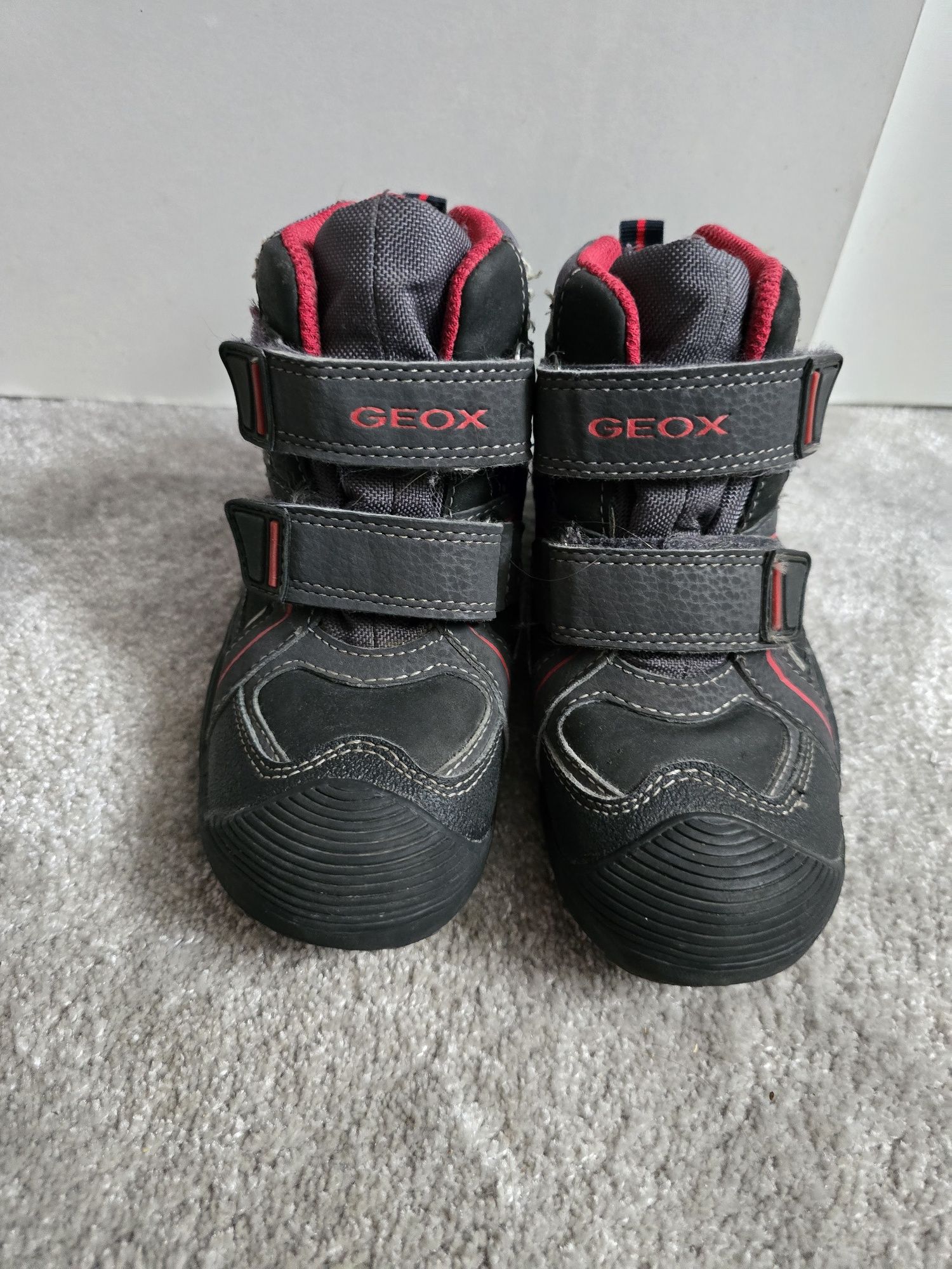Buty botki  dziecięce  Geox rozmiar 28 na rzepy
