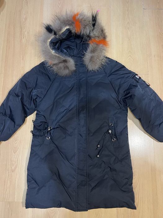 Теплий пуховик на дівчинку