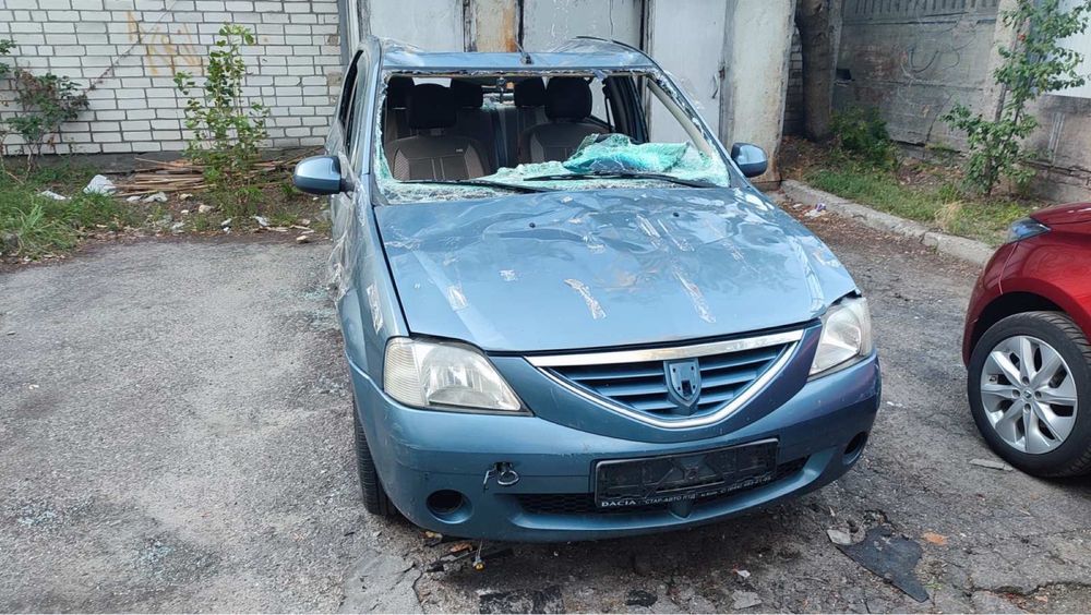 Бампер Дачия Логан Шрот Dacia Logan 1,6 бензин Запчасти
