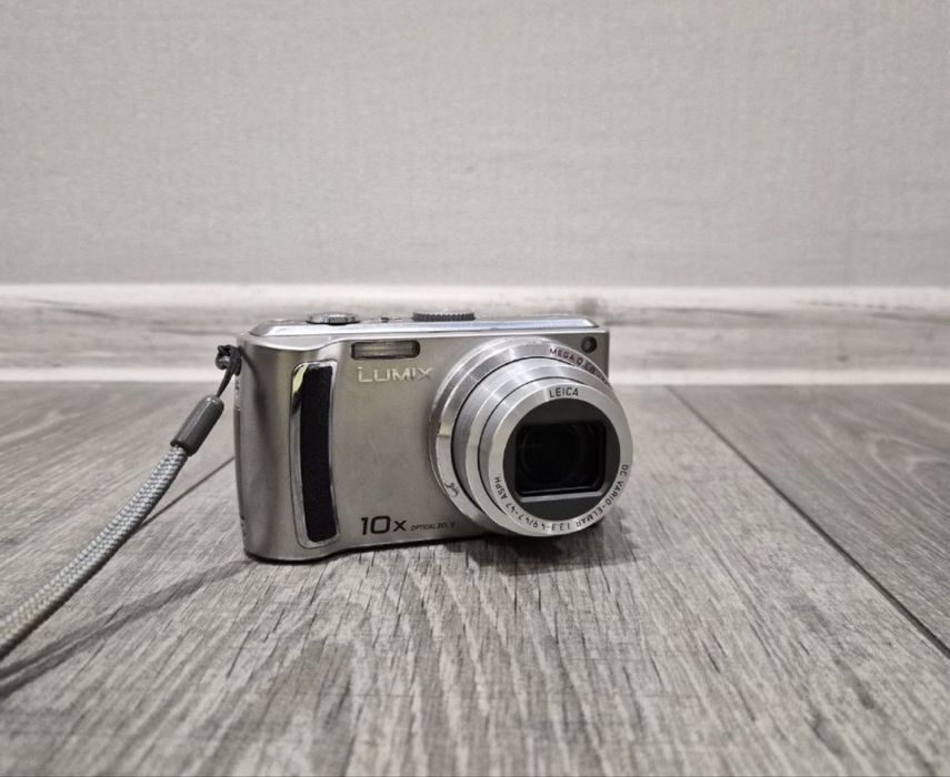 Фотоапарат Panasonic Lumix DMC-TZ4 вінтажна мильниця.