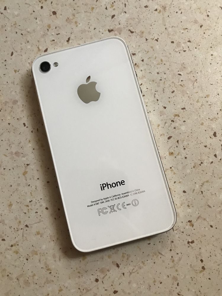 Biały iPhone 4 oryginalny pierwszy właściciel