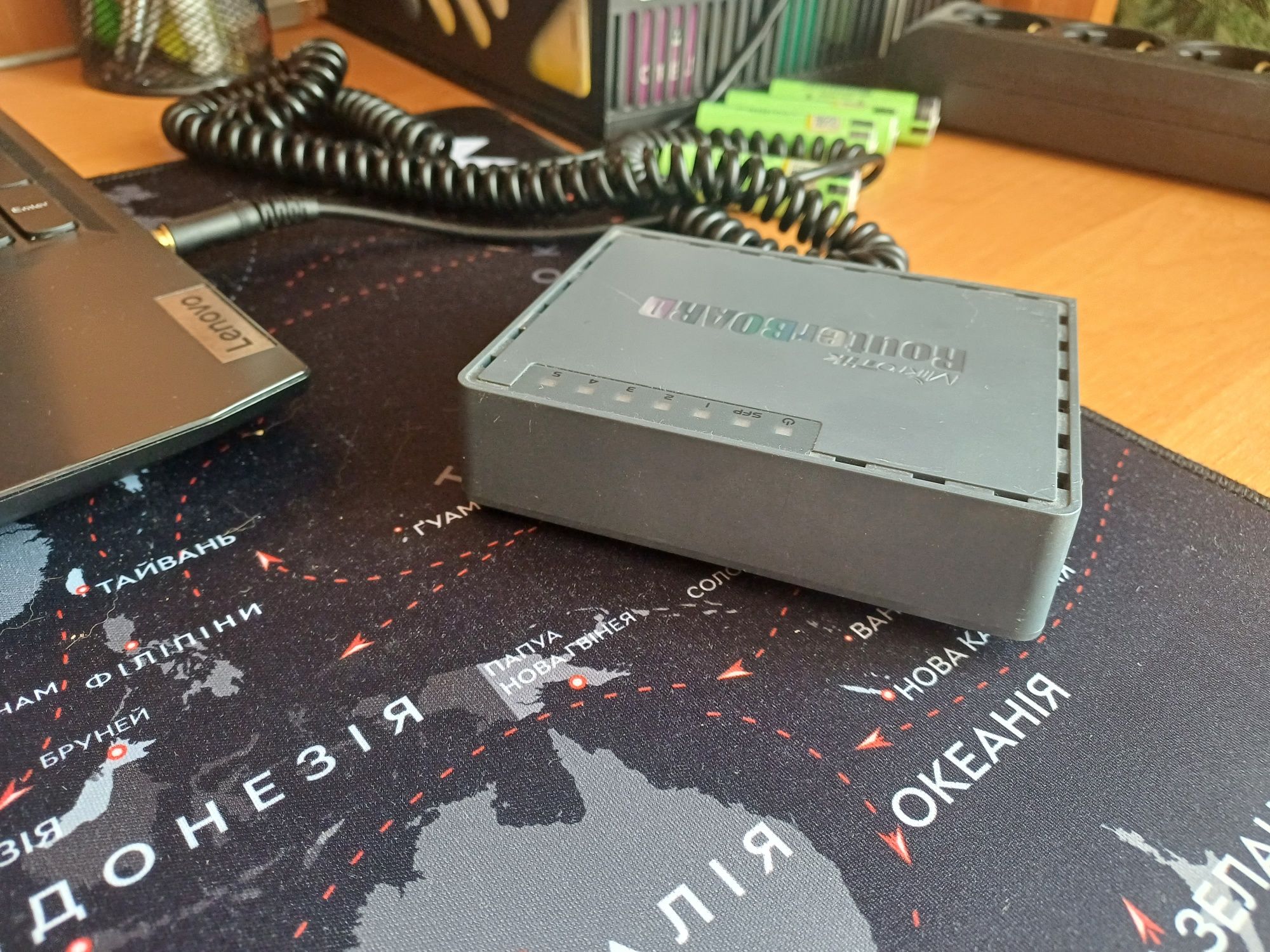 Маршрутизатор Mikrotik hEX
