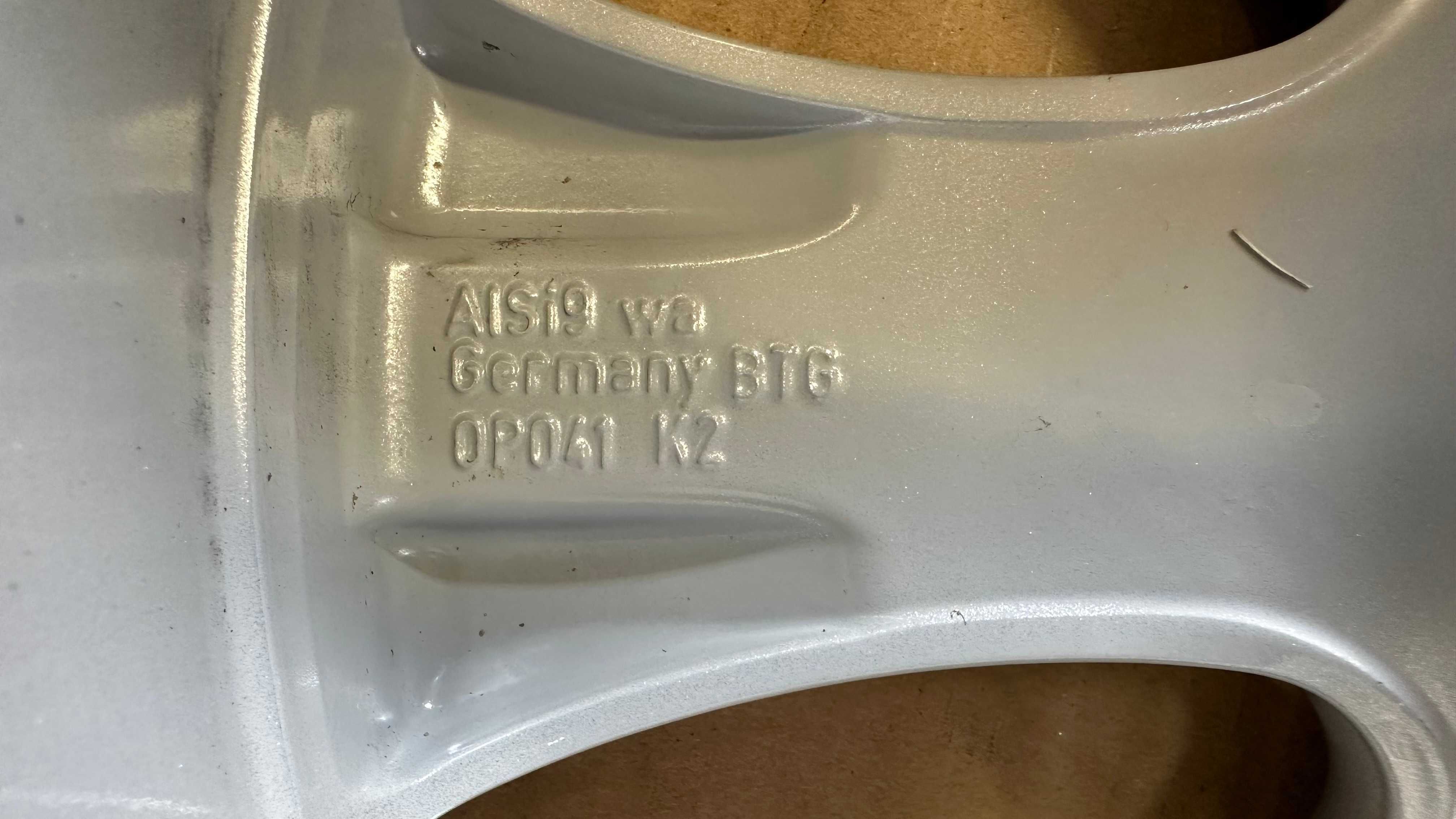 Felgi aluminiowe 17'' 7Jx17 5x115x70,2 ET44 Opel Insignia Astra itp.