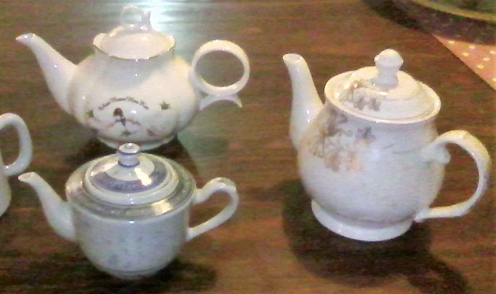 Bule para Chá em Porcelana fina da China