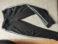 Spodnie dresowe Adidas 176