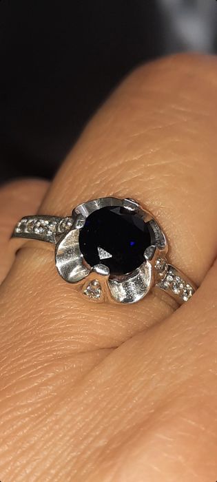 Серебряное кольцо с сапфиром,  аметистами,  срібне кільце