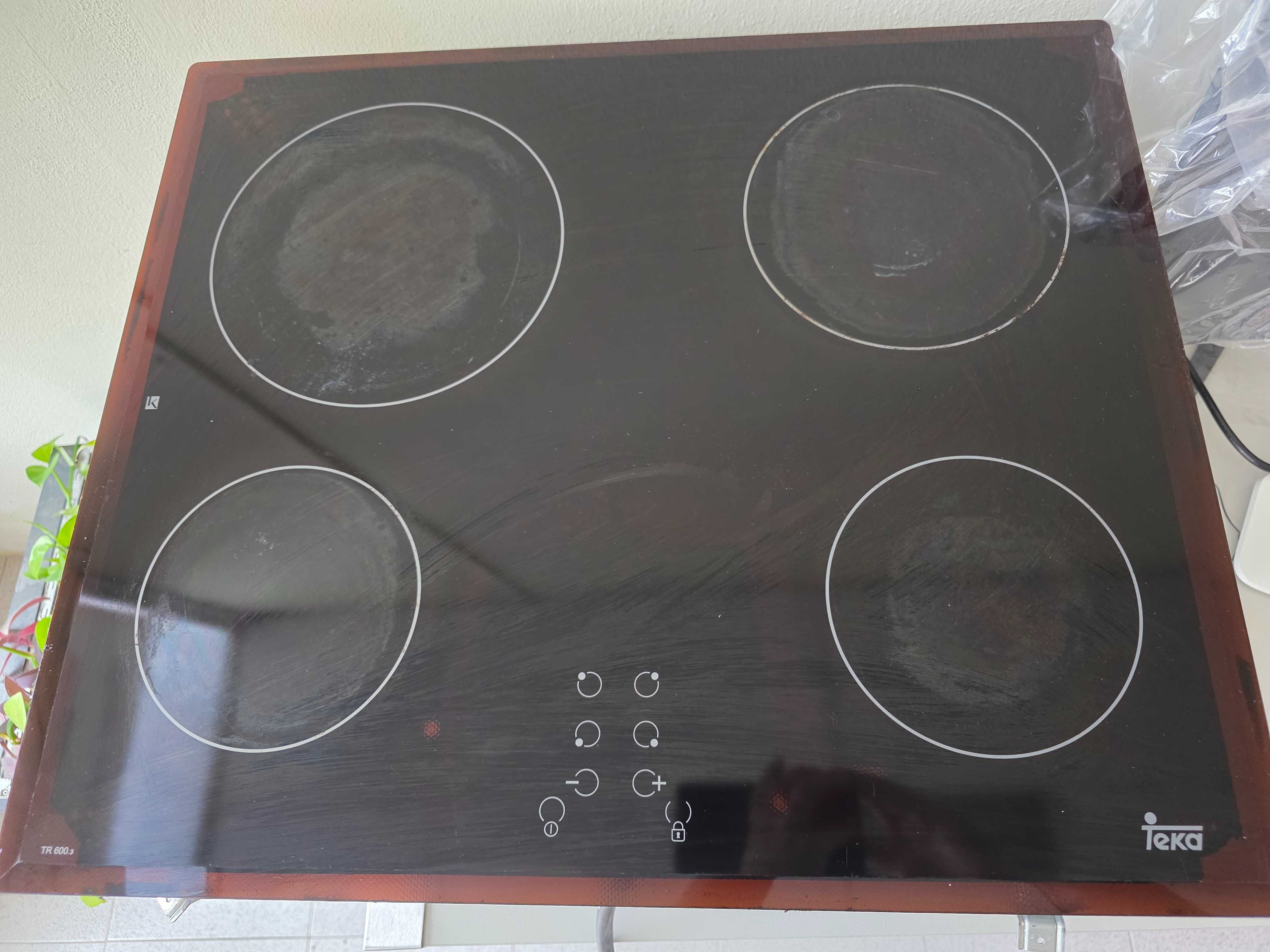 Placa fogão Vitrocerâmica TEKA em bom estado e pleno funcionamento