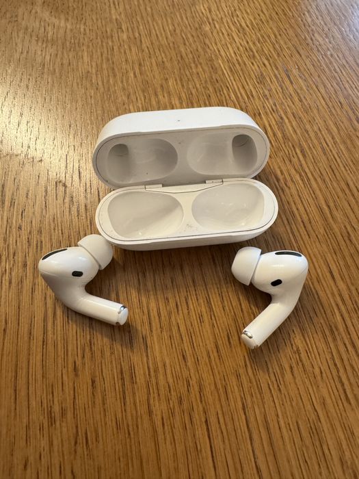 Apple Airpods Pro 1 - oryginalne, stan bardzo dobry