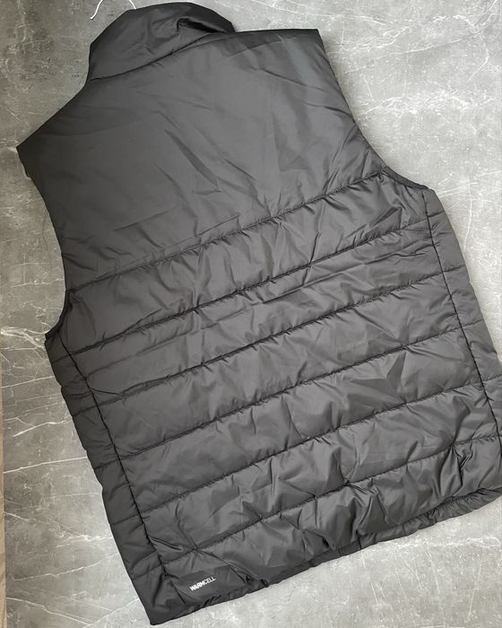 Жилетка безрукавка чоловіча . Puma (Оригінал) Розмір: М, L, XL