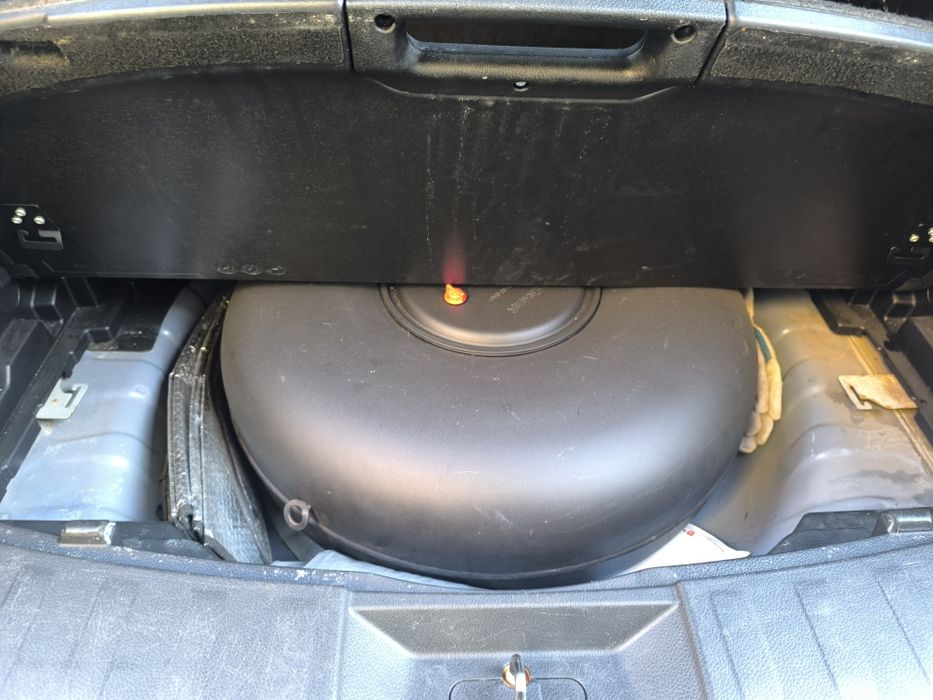 Продам Nissan Rogue