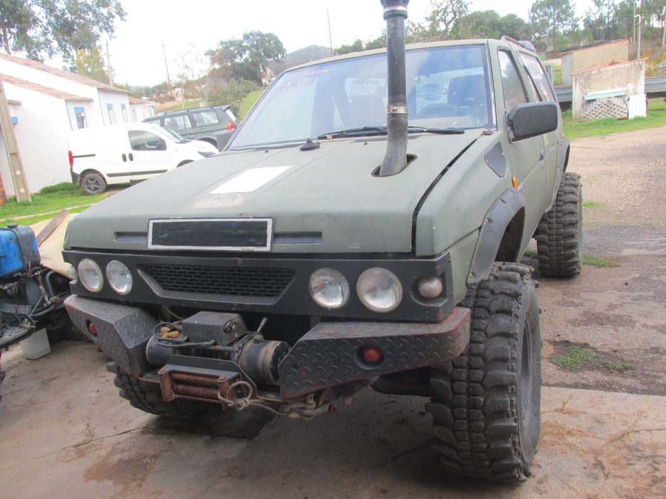 Nissan Terrano 1