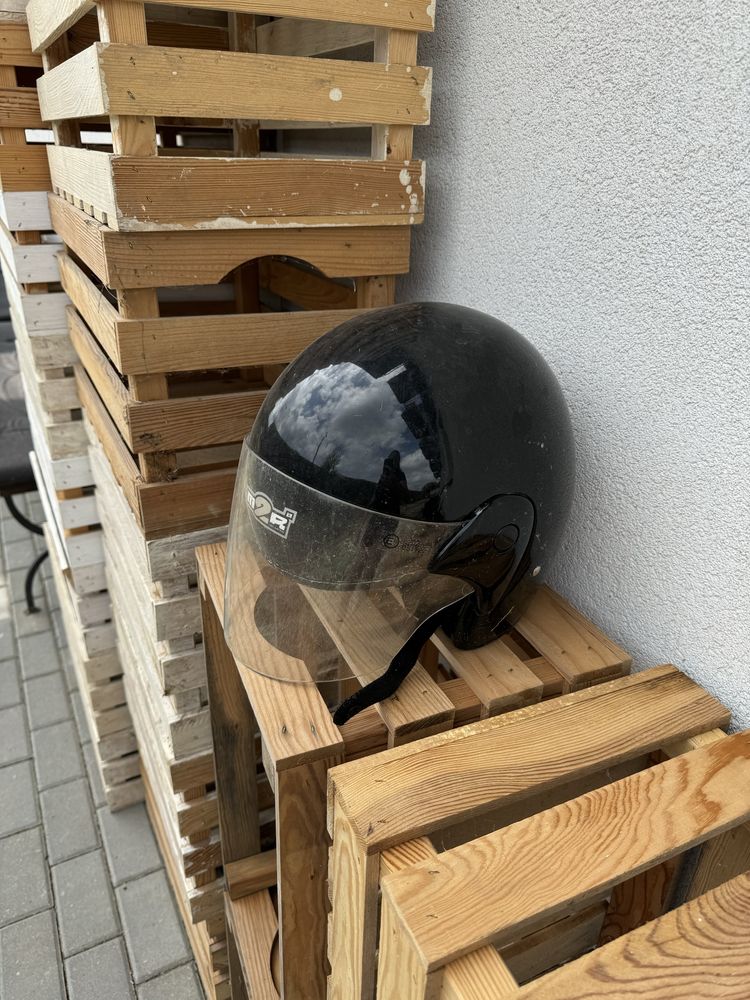 Kask na motor m2r