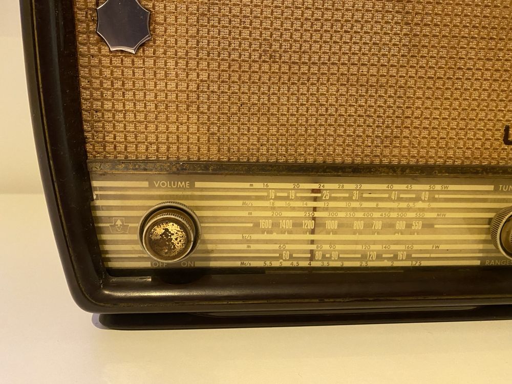 Radio antigo de coleção Lys