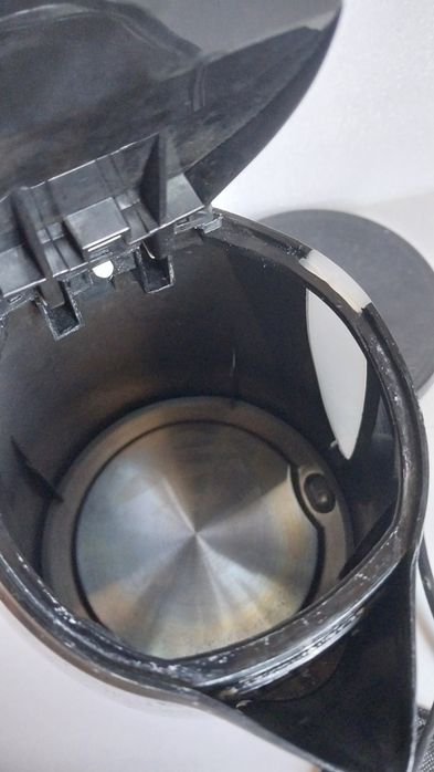 Продам чайник  Grunhelm 1.7 литра
