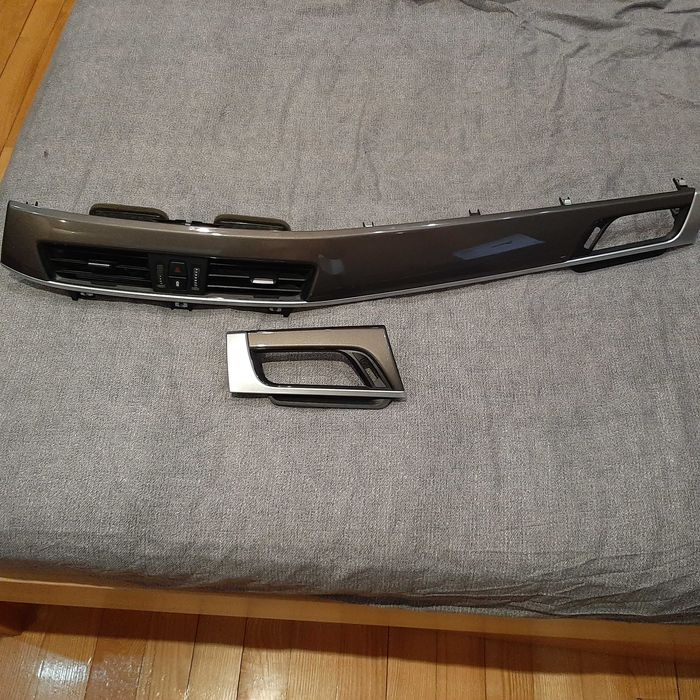 BMW X1 F48 молдинг декор панель накладки на торпеду 9292741 9396456