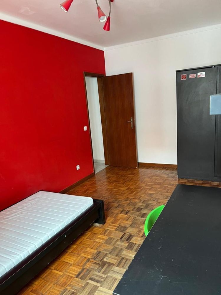 Quarto para arrendar No Montijo