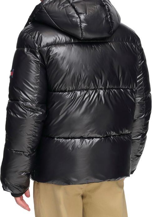 Пуховик зимовий чоловічий L Tommy Hilfiger