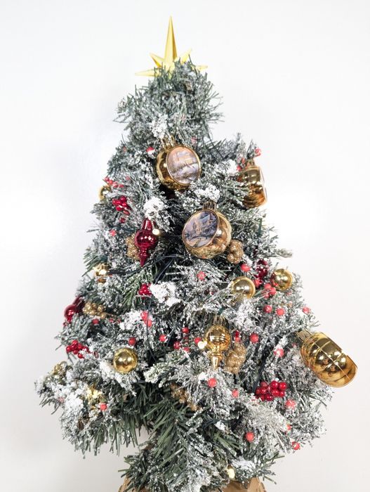 Choinka stołowa Kinkade mini miniaturowa świąteczna kula śniegowa