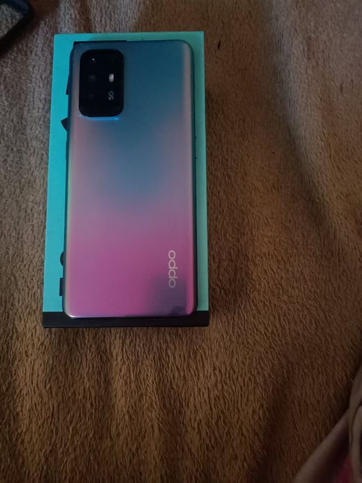 Продам телефон oppo Рено z5 128 гигов