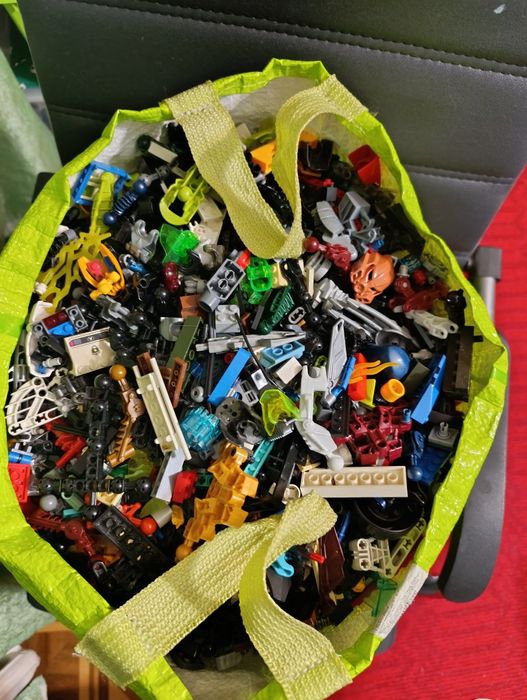 Лего бионикл, лот в перемешку с систем