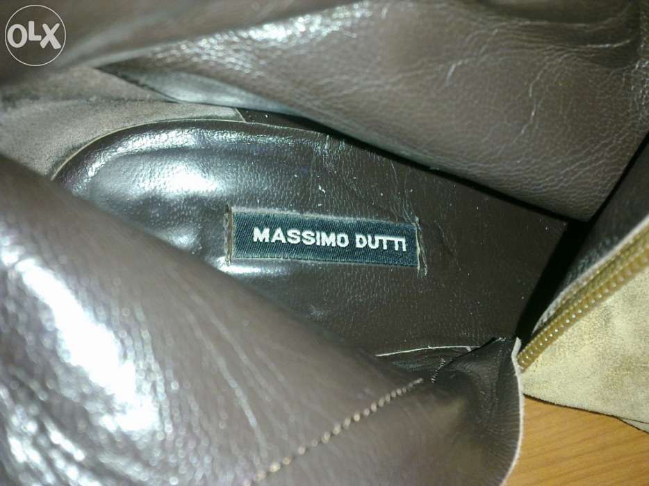 Botas em Camurça Massimo Dutti