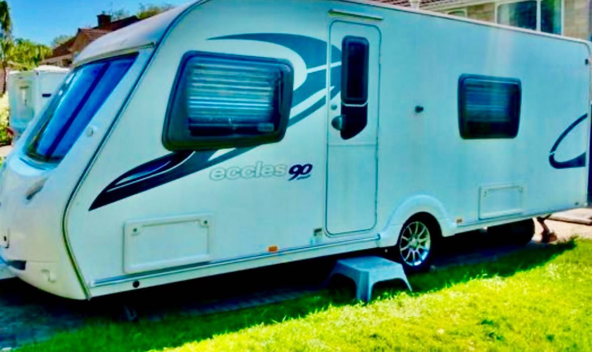 Caravana Sterling Eccles Ruby - Impecável