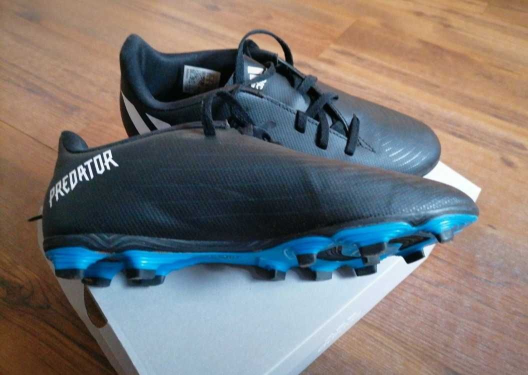 Buty piłkarskie korki Adidas Predator rozm. 38